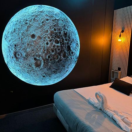 Fullmoon By Cloud Apartment Aubervilliers Ngoại thất bức ảnh