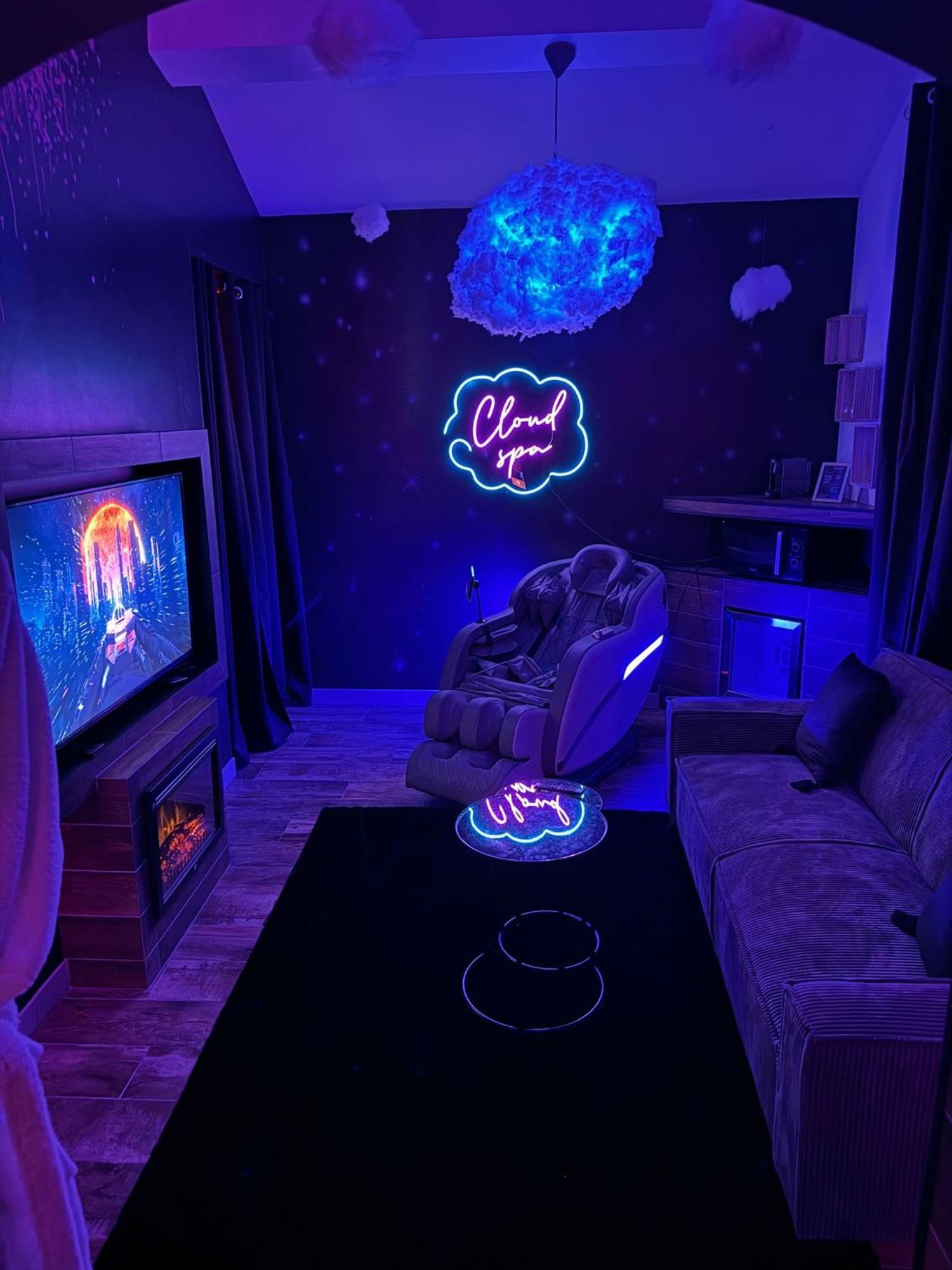 Fullmoon By Cloud Apartment Aubervilliers Ngoại thất bức ảnh